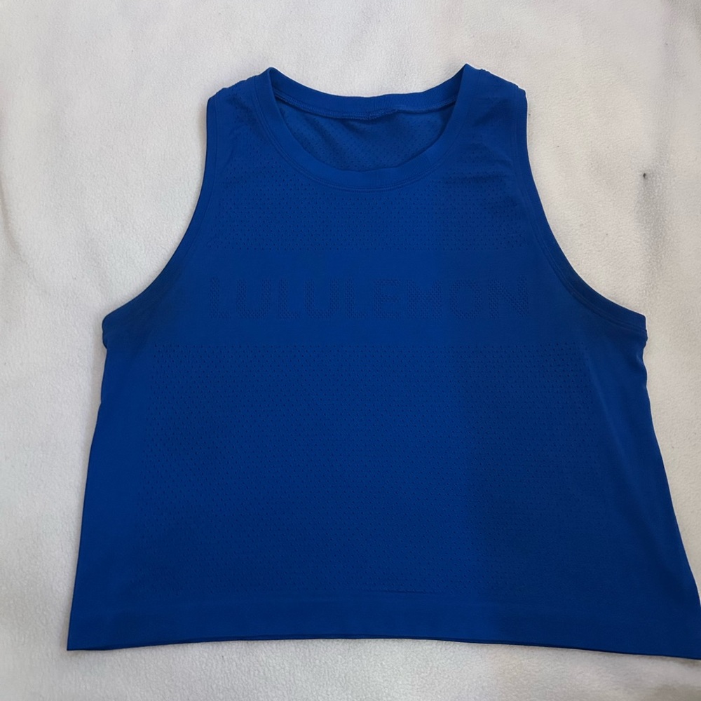 Lululemon tank